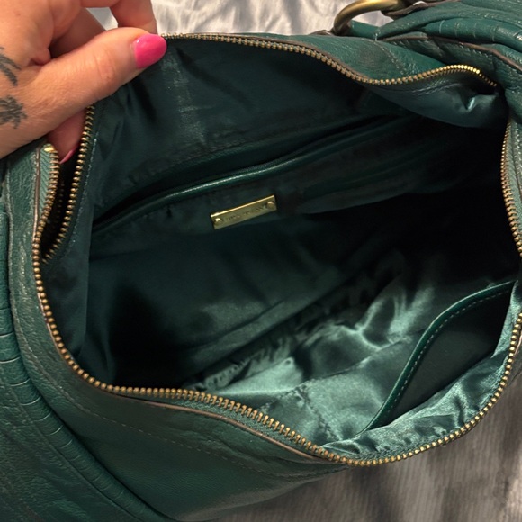 Pebble soft leather Bill Blass Green Leather Hobo Bag - Picture 6 of 7